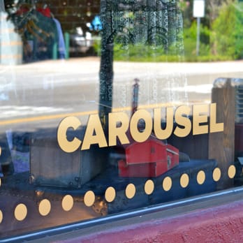Carousel - Women's Clothing Near Me - Redding, California