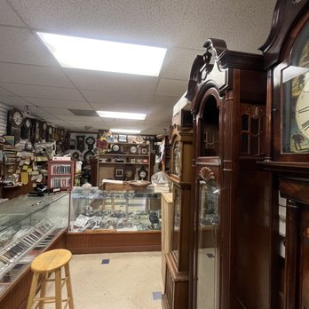 Clock World - Watch Repair Near Me - San Francisco, California