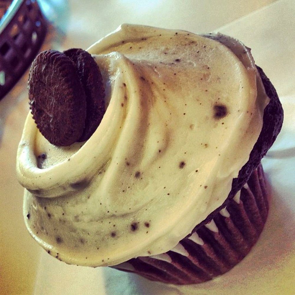 Frosted Cupcakery - Cookies & Cream - Bakeries Near Me - Long Beach, California Frosted Cupcakery - Cookies & Cream - Bakeries Near Me - Long Beach, California