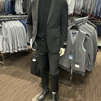 Men's Wearhouse - The best styled mannequin in the store IMHO. Very nice. - Men's Clothing Near Me - AUSTIN, Texas Men's Wearhouse - The best styled mannequin in the store IMHO. Very nice. - Men's Clothing Near Me - AUSTIN, Texas