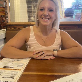 Nadeen's Hermitage Haven - Breakfast & Brunch Near Me - Hermitage, Tennessee
