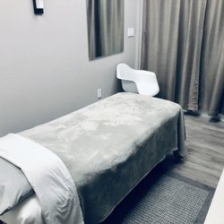 Edelweiss Massage