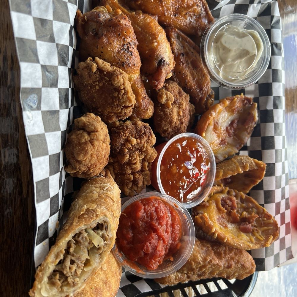 9 East Taphouse - Sampler - Bars Near Me - Dover, Delaware 9 East Taphouse - Sampler - Bars Near Me - Dover, Delaware