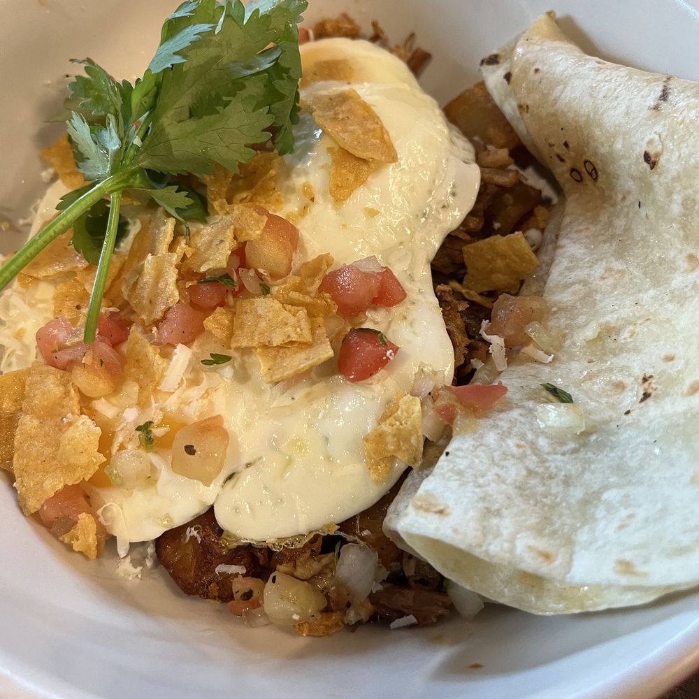 Culinary Dropout - Smokehouse Hash* - New American Near Me - Austin, Texas