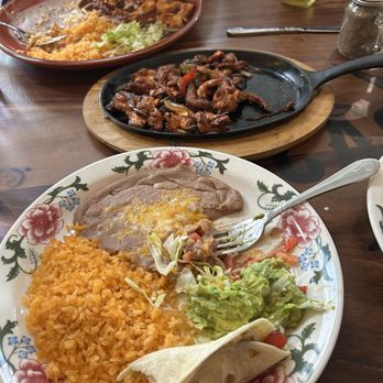 Casa Mezcal - Steak fajitas - Mexican Near Me - Alpine, Wyoming