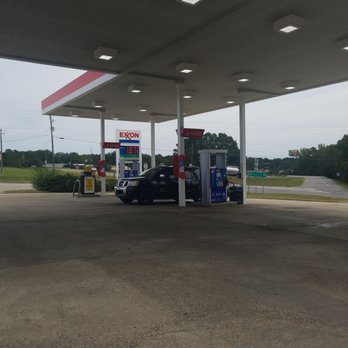 Exxon - Gas Stations Near Me - Clanton, Alabama
