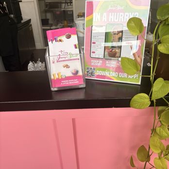 Jump Start Smoothies - Acai Bowls Near Me - Louisville, Kentucky Jump Start Smoothies - Acai Bowls Near Me - Louisville, Kentucky