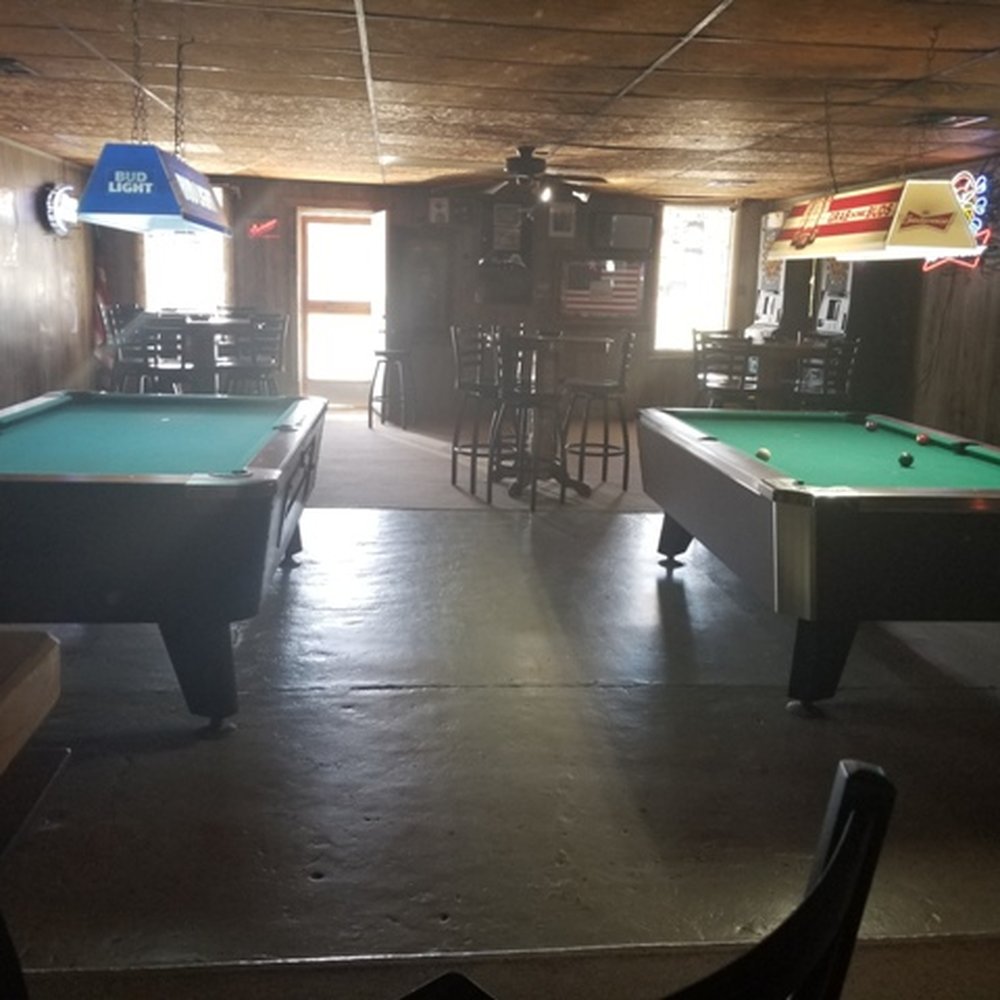 Lou's Rocky Road Tavern - INSIDE - Bars Near Me - Okemah, Oklahoma Lou's Rocky Road Tavern - INSIDE - Bars Near Me - Okemah, Oklahoma