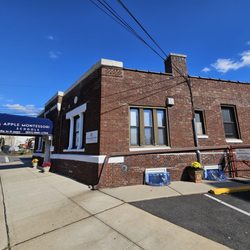 Apple Montessori Schools & Camps - Cliffside Park