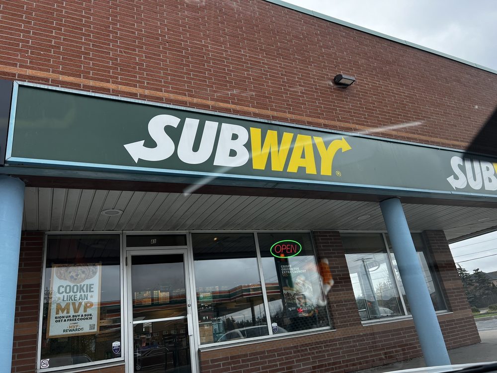 Subway Logo