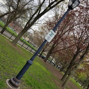 Arrigo Park - Parks Near Me - Chicago, Illinois