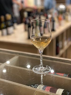 Silverlake Wine by null