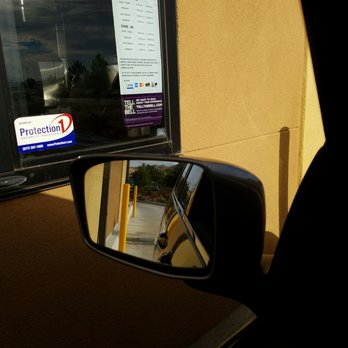 Taco Bell - Drive thru window - Fast Food Near Me - Sparks, Nevada Taco Bell - Drive thru window - Fast Food Near Me - Sparks, Nevada