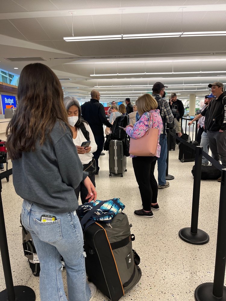 BUDGET RENTAL CAR Updated July 2024 42 Photos & 130 Reviews 2400 Yankee Clipper Rd