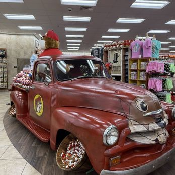 Buc-ee's - Gas Stations Near Me - Melissa, Texas