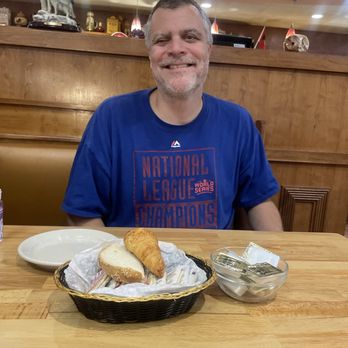 Dapper's West Family Restaurant - Bread Basket - American Near Me - Addison, Illinois Dapper's West Family Restaurant - Bread Basket - American Near Me - Addison, Illinois