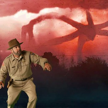 Amazing Las Vegas Comic Con - Hopper and the Demogorgon - Comic Books Near Me - Las Vegas, Nevada Amazing Las Vegas Comic Con - Hopper and the Demogorgon - Comic Books Near Me - Las Vegas, Nevada