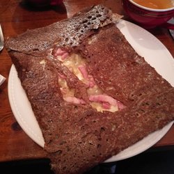 La Crêperie - Grand mère crêpe