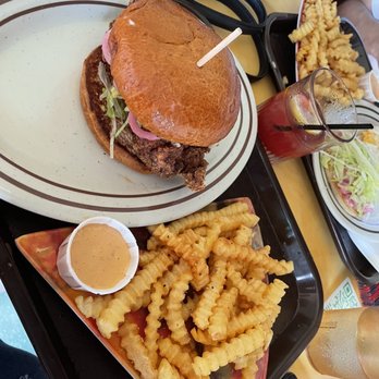 The Welcome Back Lounge - Fried chicken sandwich and crinkle cut fries - American Near Me - Chicago, Illinois The Welcome Back Lounge - Fried chicken sandwich and crinkle cut fries - American Near Me - Chicago, Illinois