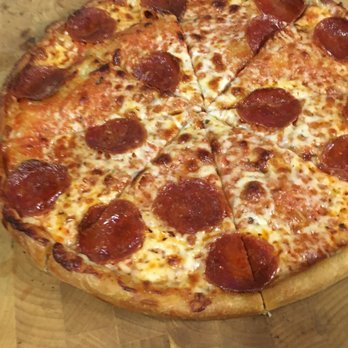 Back Track Bar & Grill - Pepperoni Pizza - Breakfast & Brunch Near Me - Westerly, Rhode Island
