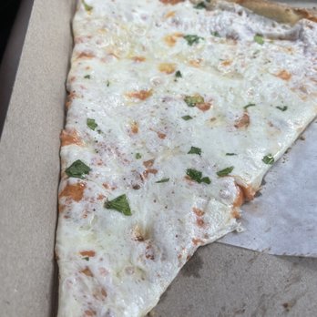 La Casa Bella - Classic Vodka Sauce Pie Specialty Pizza - Italian Near Me - Brooklyn, New York