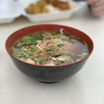 Wat Mongkolratanaram - Noodle soup for $7 - Thai Near Me - Berkeley, California Wat Mongkolratanaram - Noodle soup for $7 - Thai Near Me - Berkeley, California