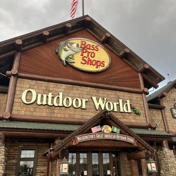Bass Pro Shops - Outdoor Gear Near Me - Tacoma, Washington