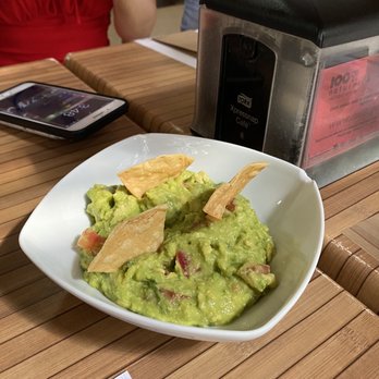 100% Natural - Guacamole - Mexican Near Me - Playa del Carmen, ROO