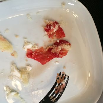 The Sweet Side - Soggy strawberry, was told on website the starberries are supposed to be freshj - Desserts Near Me - Seattle, Washington