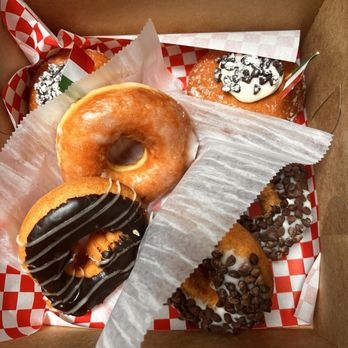 Enzo Benzo - assorted donuts - Donuts Near Me - Eliot, Maine Enzo Benzo - assorted donuts - Donuts Near Me - Eliot, Maine