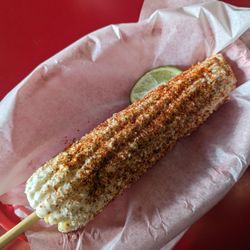 Paleteria Lucas - Elote Entero