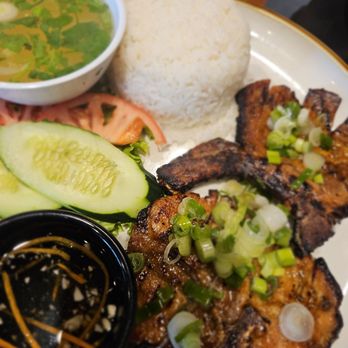 Lua Vietnamese Cuisine - Vietnamese Near Me - Edison, New Jersey