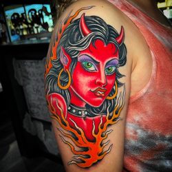 Bad Apple Tattoo - By Tom Vincent