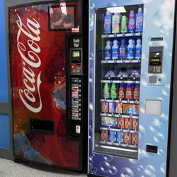 Ellenton Laundromat - We have vending machines for drinks and also laundry detergent