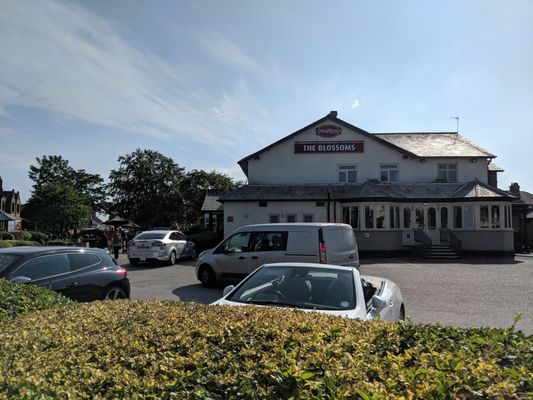 THE BLOSSOMS - Updated August 2024 - 1-3 Woodlands Road, Lytham St