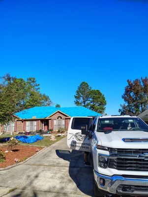 GC Roofing & Construction Logo