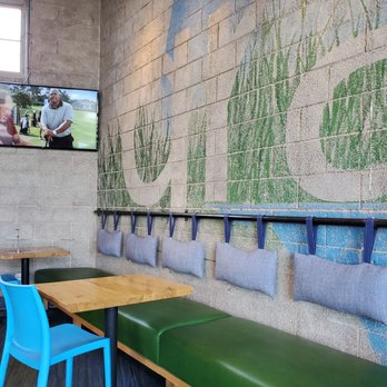 Graze Premium Burgers - Inside seating area. - Burgers Near Me - Tucson, Arizona