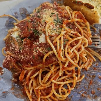 Dino's Pizza - Spaghetti with sausage - Pizza Near Me - Burbank, California