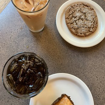 Mishka's Cafe - Iced coffee and baklava, iced chai latte and a gingersnap cookie - Coffee & Tea Near Me - Davis, California