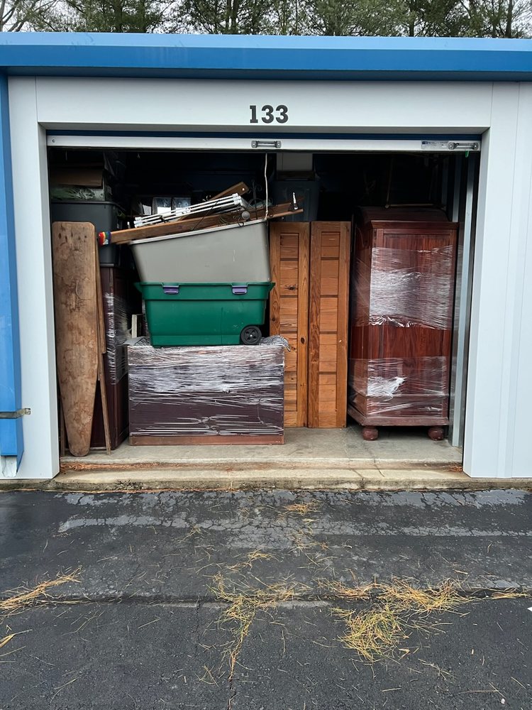 US STORAGE CENTERS HENDERSONVILLE 450 Naples Rd, Hendersonville