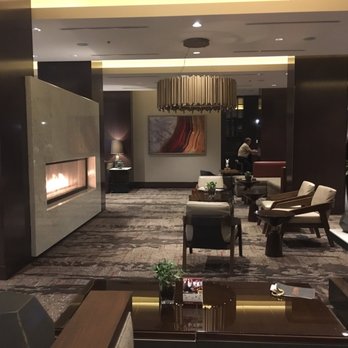 Calgary Marriott Downtown Hotel - Hotels Near Me - Calgary, Alberta