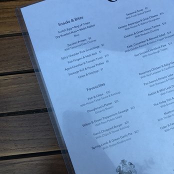 The Oxley - Pubs Near Me - Toronto, Ontario