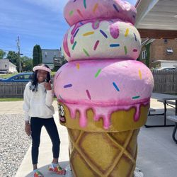 Ike’s Ice Cream Shack