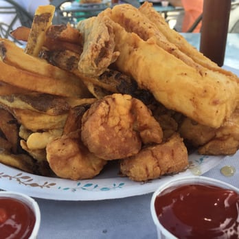 The Clam Box - Seafood platter - Seafood Near Me - Quincy, Massachusetts The Clam Box - Seafood platter - Seafood Near Me - Quincy, Massachusetts