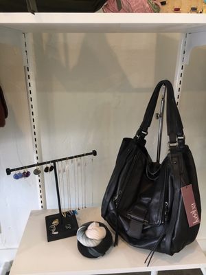 GRAMERCY BOUTIQUE by null