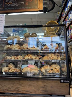 El Mercado Latino by null