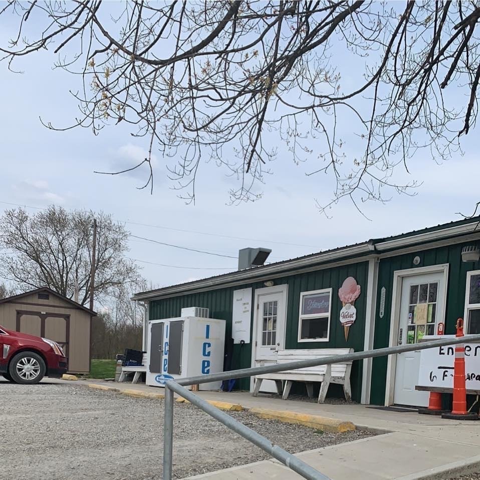 SHORTY’S CONVENIENT STORE Updated October 2024 609 E Cross St, Summerfield, Ohio Grocery