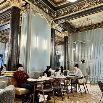Starbucks - Coffee & Tea Near Me - Paris, 75