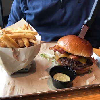 Chili's - Bacon Burger and Fries - Bars Near Me - Holly Springs, North Carolina Chili's - Bacon Burger and Fries - Bars Near Me - Holly Springs, North Carolina