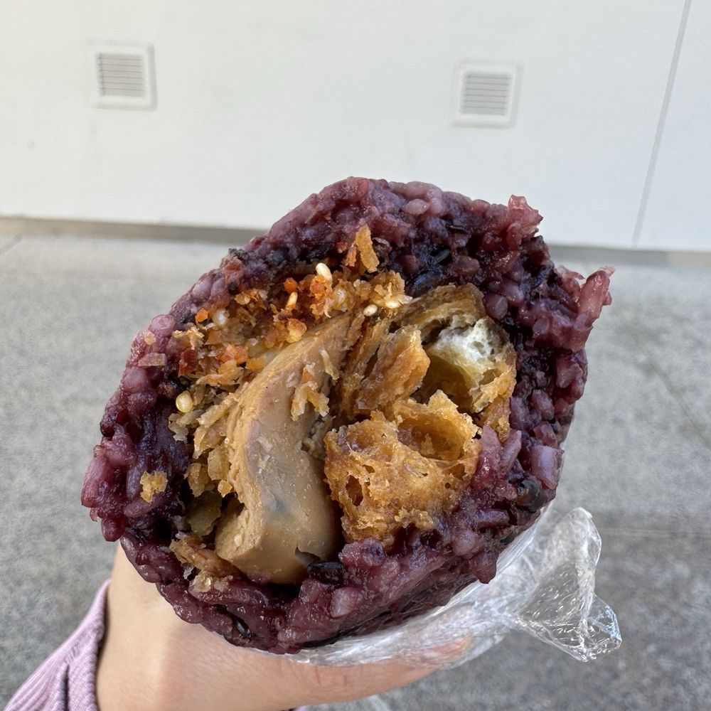 Xiaoman Riceburrito - 紫米卡滋 / Crunchy Purple-Rice Burrito - Breakfast & Brunch Near Me - Sunnyvale, California Xiaoman Riceburrito - 紫米卡滋 / Crunchy Purple-Rice Burrito - Breakfast & Brunch Near Me - Sunnyvale, California